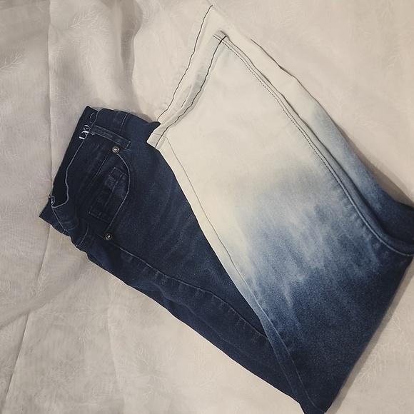 DG2 DIANE GILMAN CROPPED OMBRE JEANS - Picture 1 of 5
